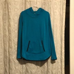Lane Bryant Livi Active long sleeve hooded shirt
